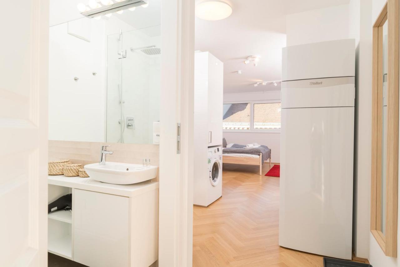 Red Monkey Vienna Apartment Exterior photo